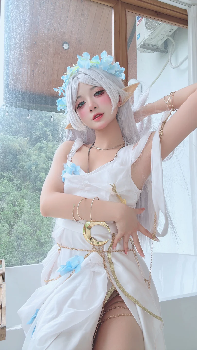 PoppaChan - Frieren Blue Valley Dress [78P,9V-1.34GB] tg@simisebaisi 【丝足阁】053.webp